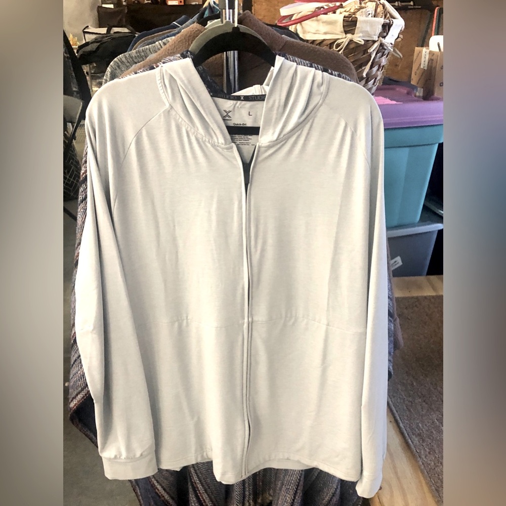 Men’s lightweight hooded jacket